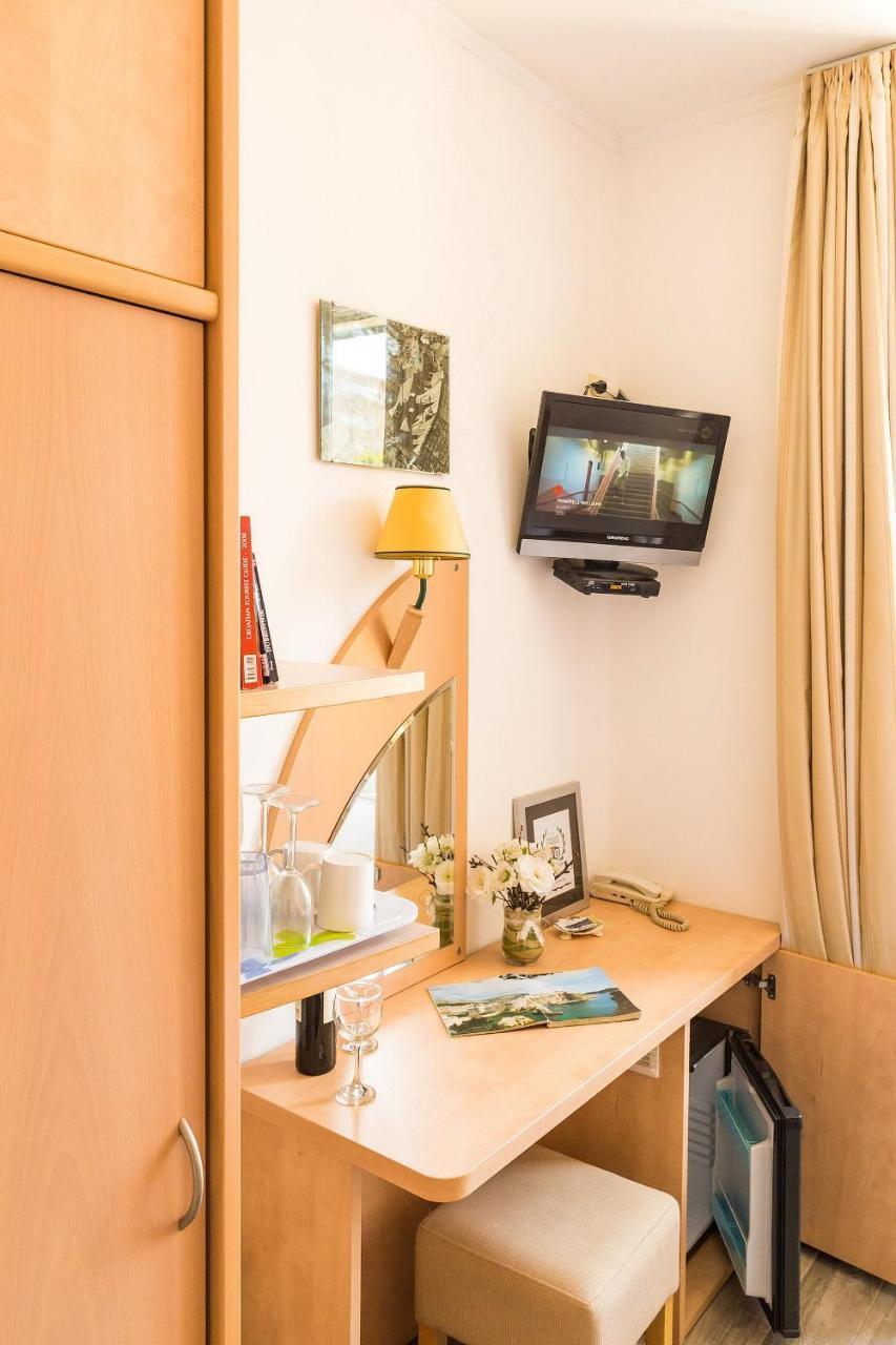 Double Room Lukre With City View Dubrovnik Exterior photo